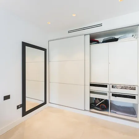 Apartamento Designer Loft With Pool, With Gigantic Terrace And Private Parking & In The Centre