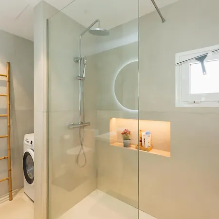 Apartamento Designer Loft With Pool, With Gigantic Terrace And Private Parking & In The Centre Costa Adeje (Tenerife)