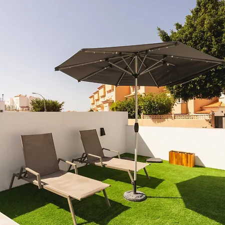 Designer Loft With Pool, With Gigantic Terrace And Private Parking & In The Centre Costa Adeje (Tenerife)