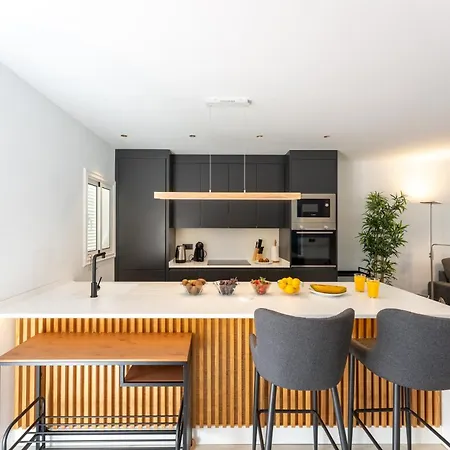 Apartamento Designer Loft With Pool, With Gigantic Terrace And Private Parking & In The Centre