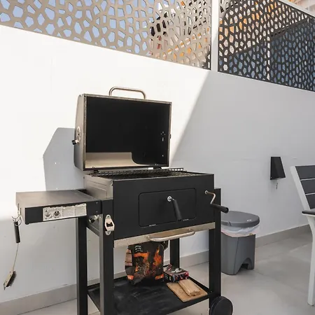 Designer Loft With Pool, With Gigantic Terrace And Private Parking & In The Centre Apartamento Costa Adeje (Tenerife)