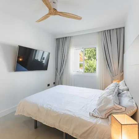 Designer Loft With Pool, With Gigantic Terrace And Private Parking & In The Centre Costa Adeje (Tenerife)