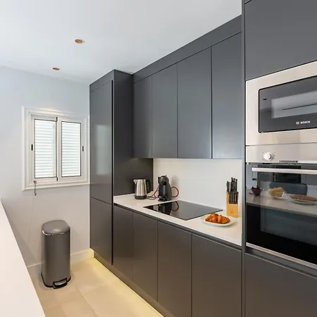Appartement Designer Loft With Pool, With Gigantic Terrace And Private Parking & In The Centre